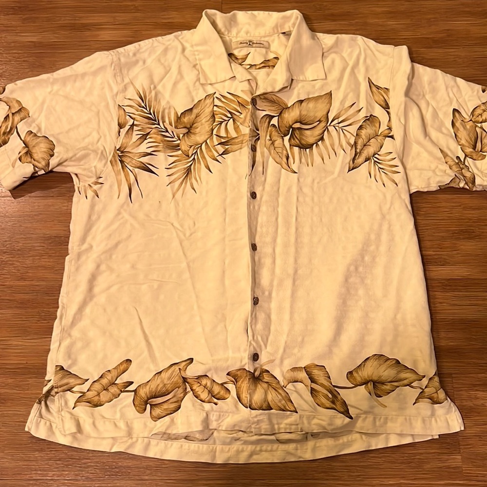 Tommy Bahama SILK Hawaiian shirt size XL